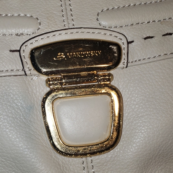 B. Makowsky genuine leather shoulder bag. - Picture 8 of 8